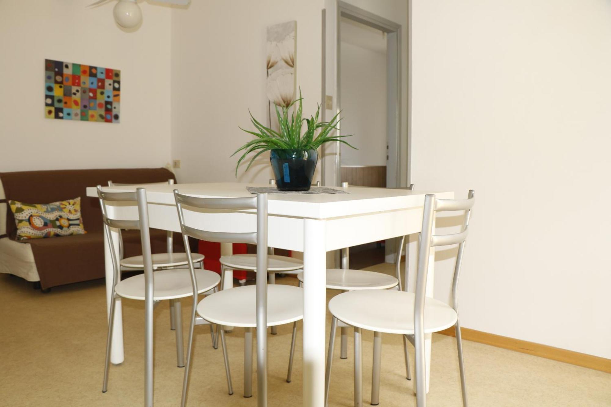 Silente L Apartment